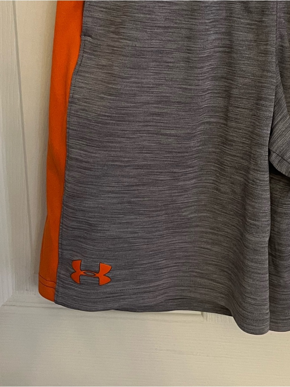 Under Armour Gray & Orange Boy’s Athletic DriFit Shorts- L